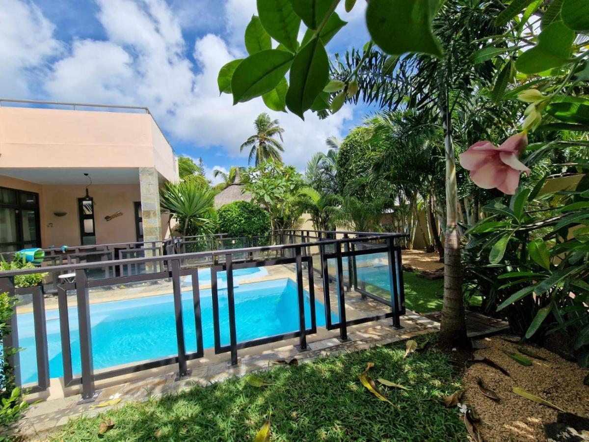Villa Centre Grand Baie Exterior photo