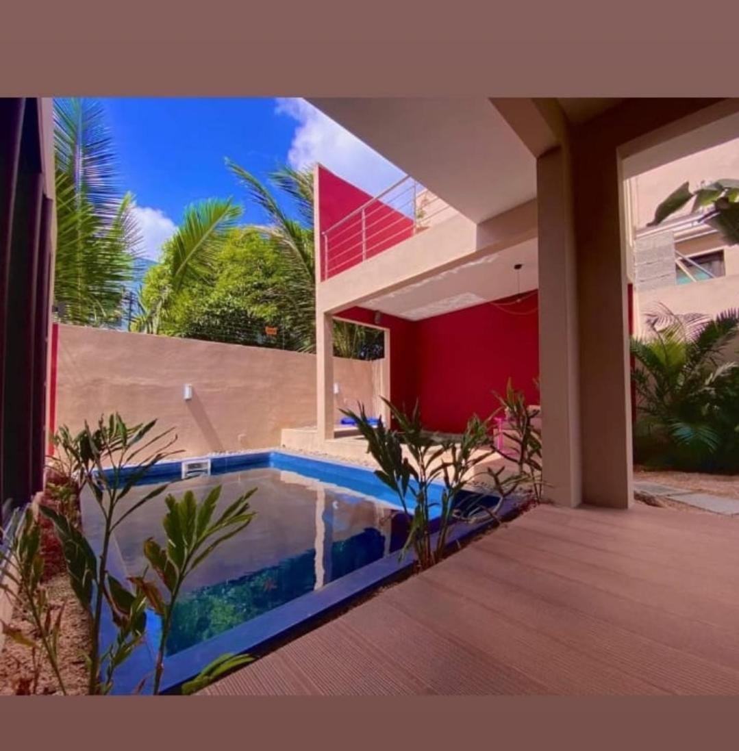 Villa Centre Grand Baie Exterior photo
